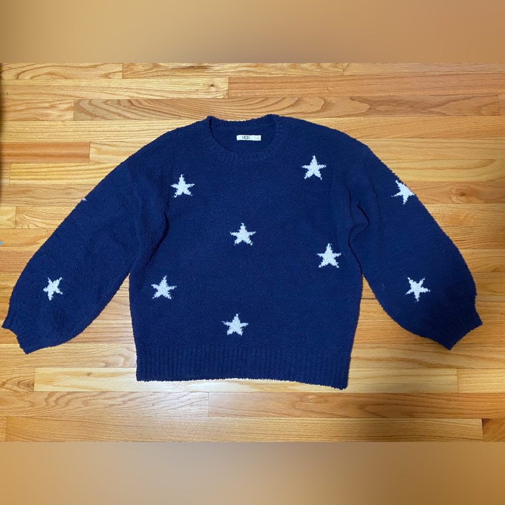 NWOT UGG cozy knit navy star sweater